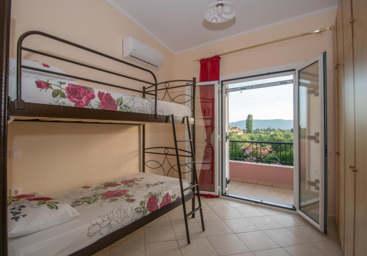 Afrodite'S Oasis Villa By "Elite" Akrotiri  Esterno foto